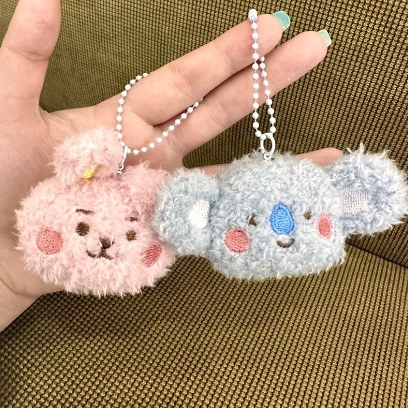 Llavero de peluche BT21 de ani - Anime Merchandise Keychains reseña y precio